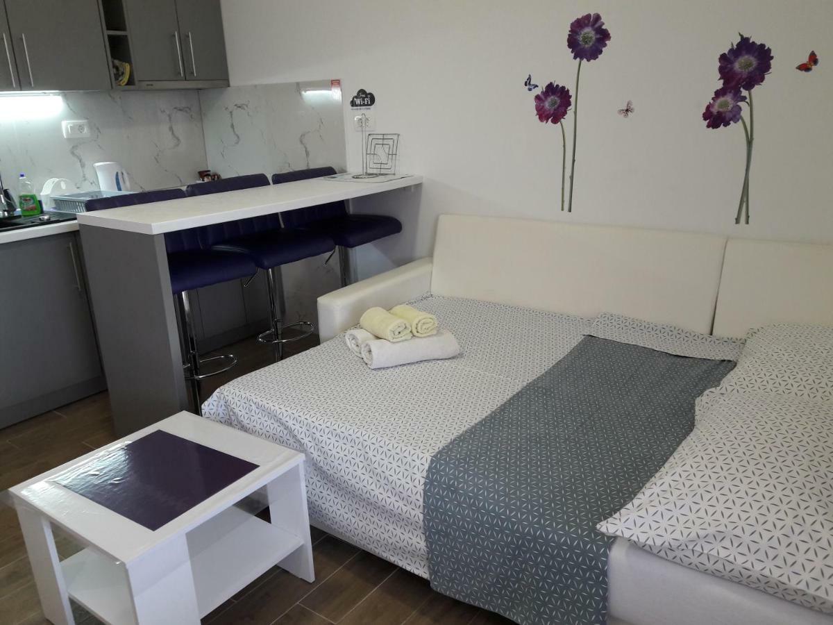 Apartmani Marta Mlini Bagian luar foto